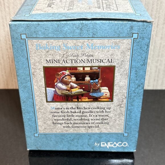 Vintage Enesco Music Box Mice Baking Plays Candy Man Baking Sweet Memories 1995 - Picture 9 of 16